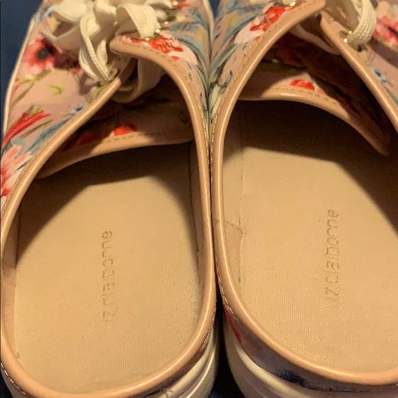 Liz Claiborne size 6 great deal - Picture 4 of 4